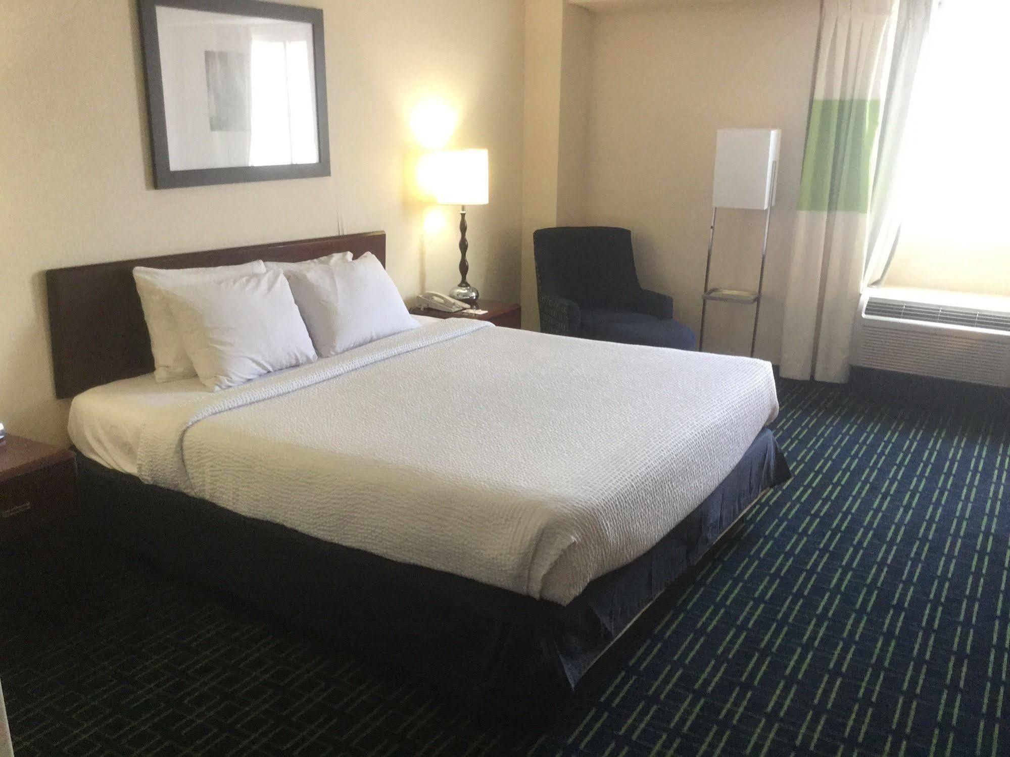 Charleston Tower Hotel Екстер'єр фото